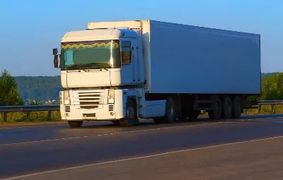 Antalya ile Beylikdüzü Arası Öğrenci Eşyası Taşıma